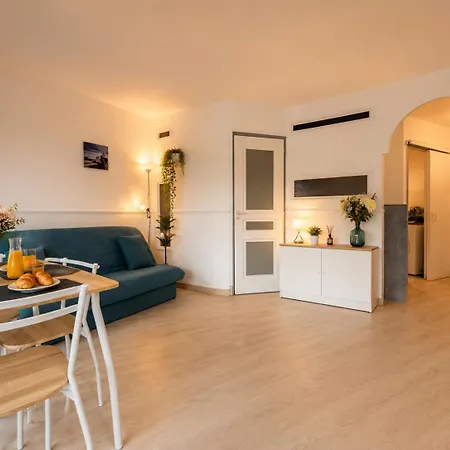 Cannes Marina Garden & Terrace شقة ماندوليو لا نابول