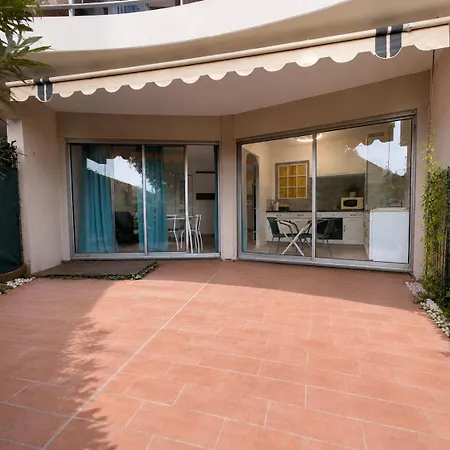 Cannes Marina Garden & Terrace Mandelieu